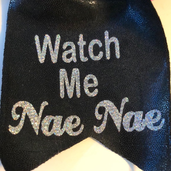 “Watch me whip, Watch me Nae Nae” Cheer bow!!🎀 - Picture 3 of 4